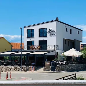 Gostinjska kuća Bella Vista, Njivice